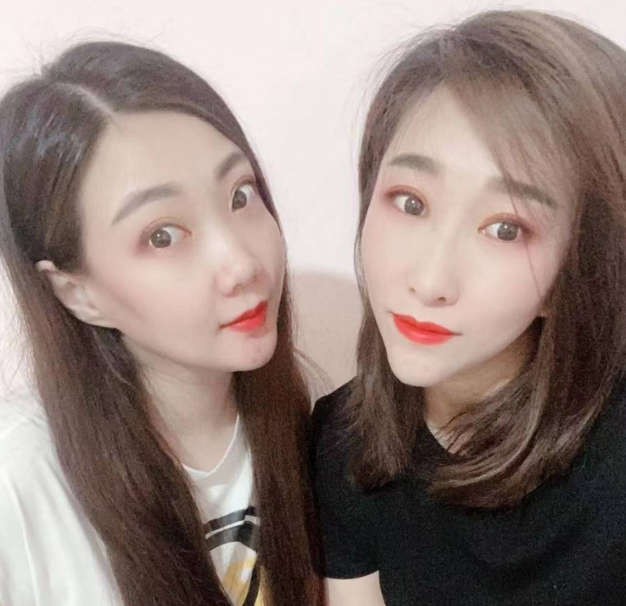 超低价美女